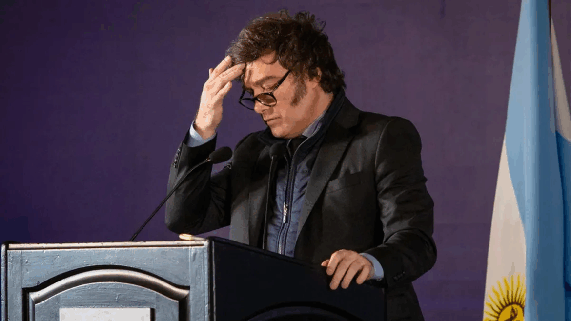 Milei reconoció el freno de la economía, pero volvió a responsabilizar al kirchnerismo