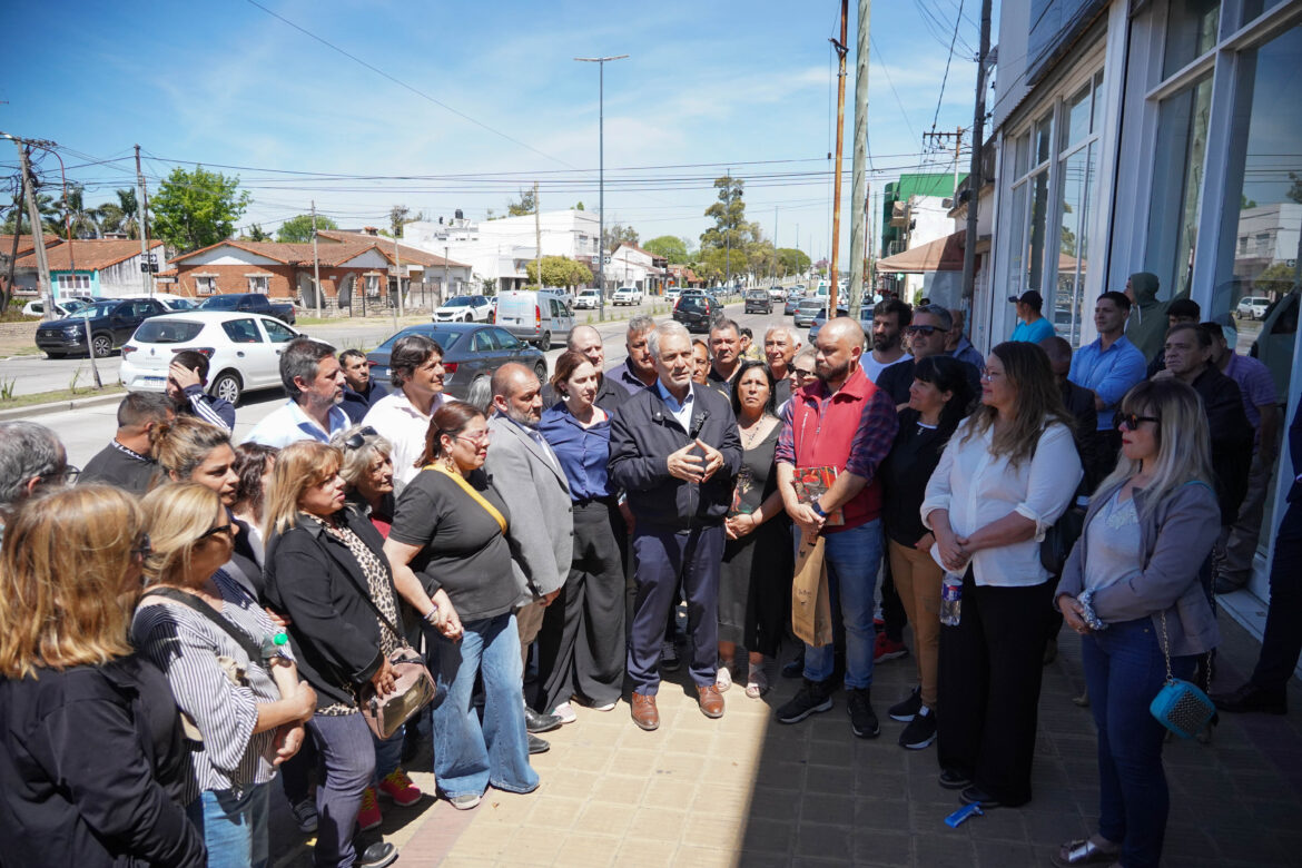 Alak inauguró el primer tramo de la nueva avenida 44 en San Carlos