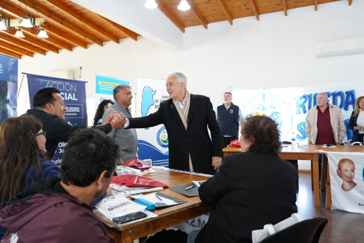 Alak destacó el rol de La Plata en la promoción del turismo como derecho social