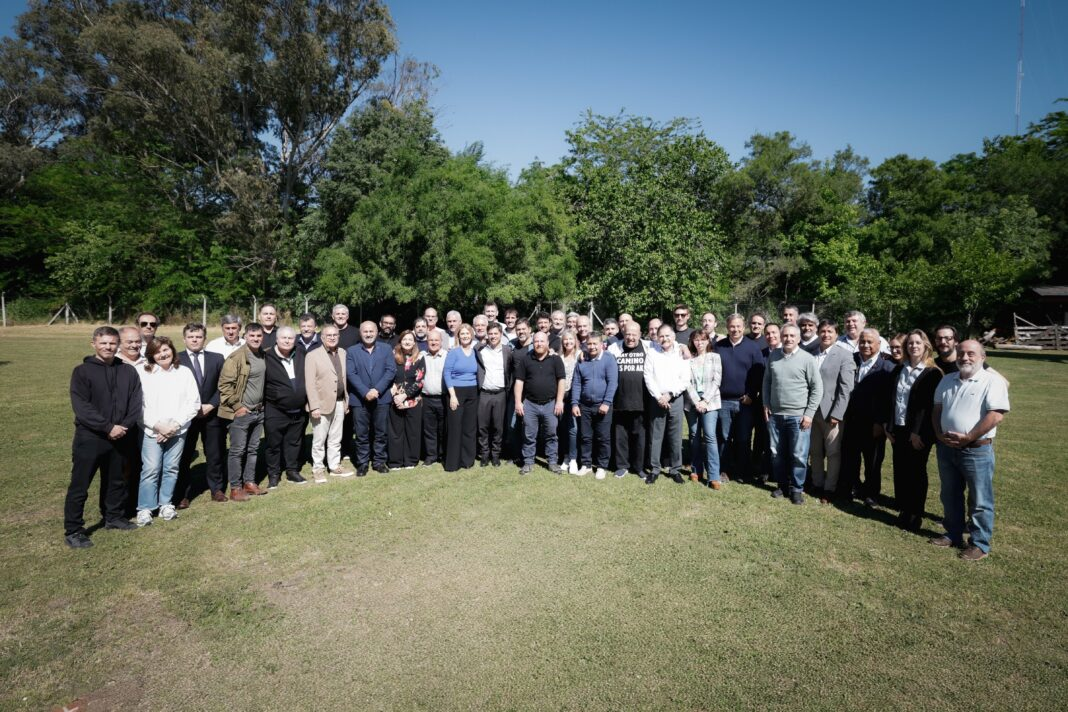 Intendentes bonaerenses respaldaron a Kicillof tras la carta de Cristina Kirchner