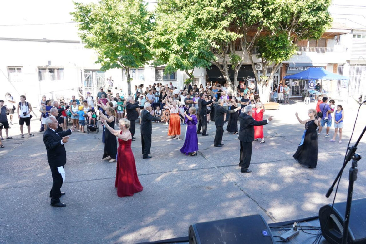 Tolosa celebró 154 años de historia con música, feria y actividades para toda la familia