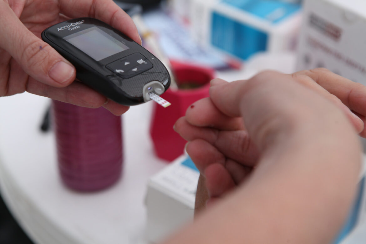 La Municipalidad concretó nuevas jornadas de salud en Abasto y Plaza Moreno