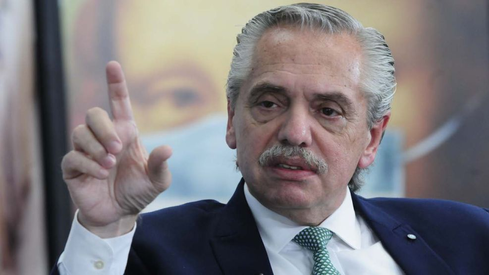 Alberto Fernández cuestionó a Milei, apuntó contra Trump y destacó a Putin