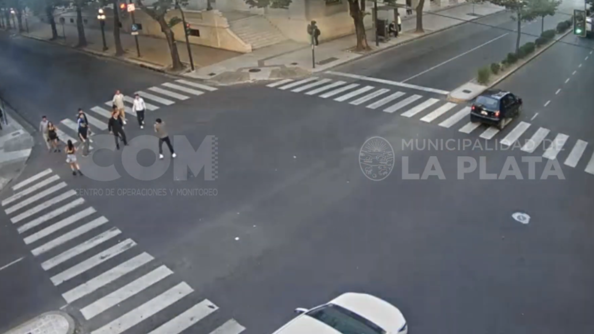 Difundieron el video del feroz ataque a la salida de un boliche en el centro de La Plata