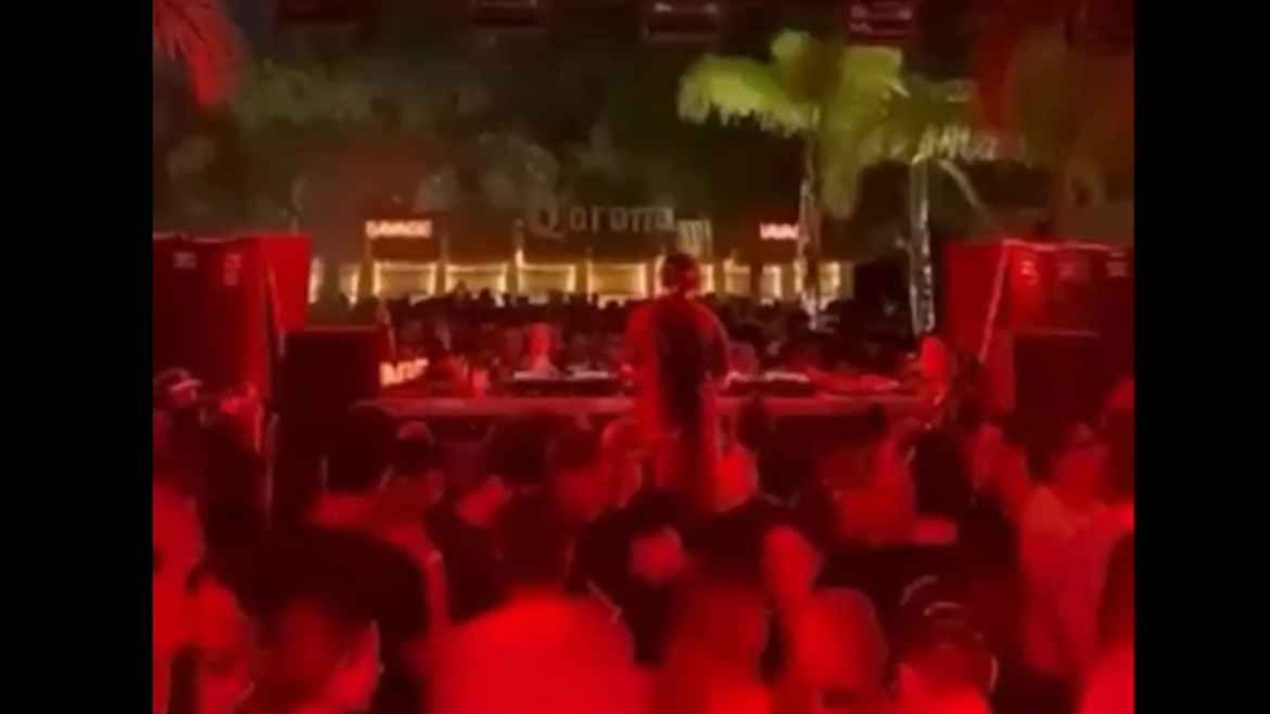 Derrumbe en un boliche de Costanera Norte: al menos nueve heridos y 700 evacuados