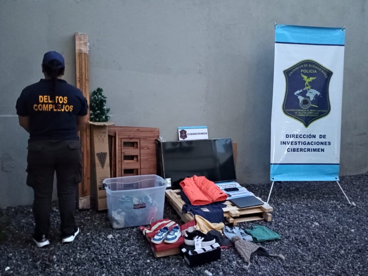 La Plata: detuvieron a una mujer acusada de usar la tarjeta de una compañera para hacer compras online