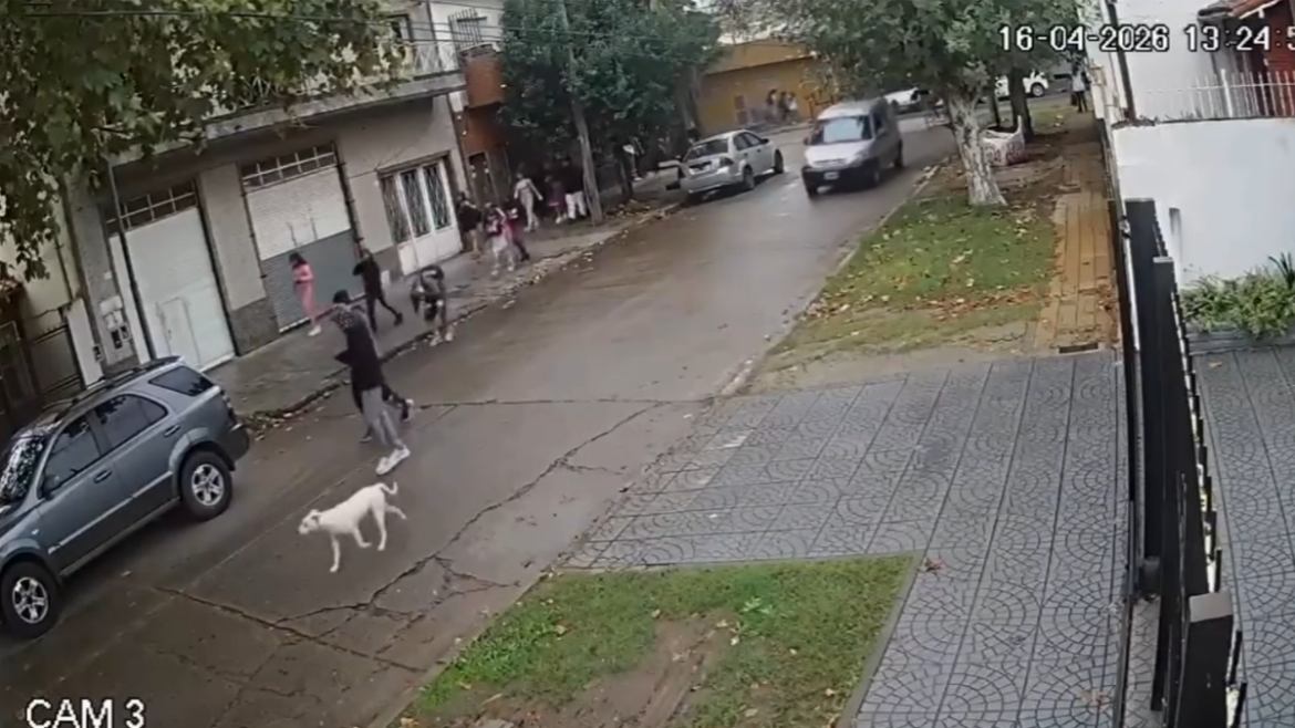 Un adolescente de 14 años fue herido con un arma blanca cerca de una escuela