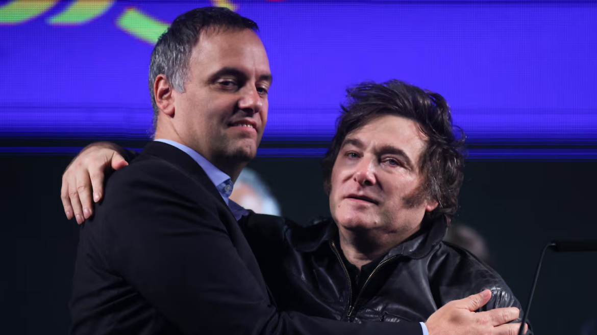 El Gobierno revisa su estrategia comunicacional por el caso Adorni y analiza el efecto sobre la imagen Milei