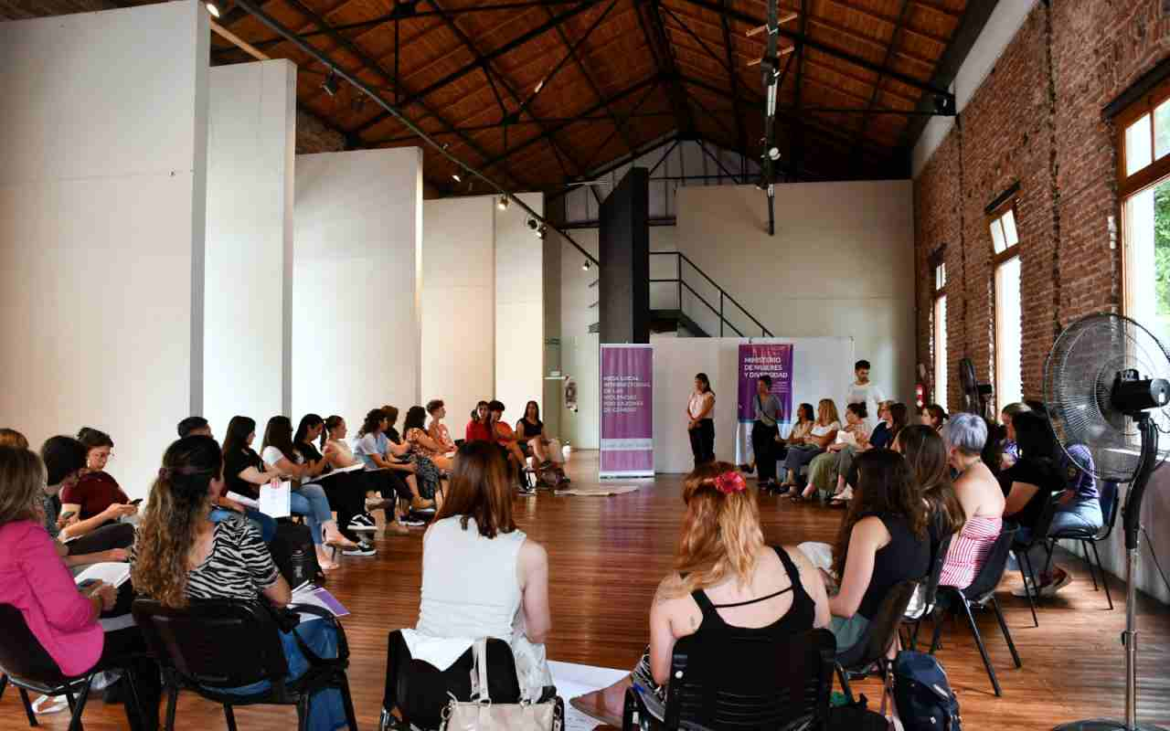 La ciudad extiende su agenda de género con más talleres y encuentros