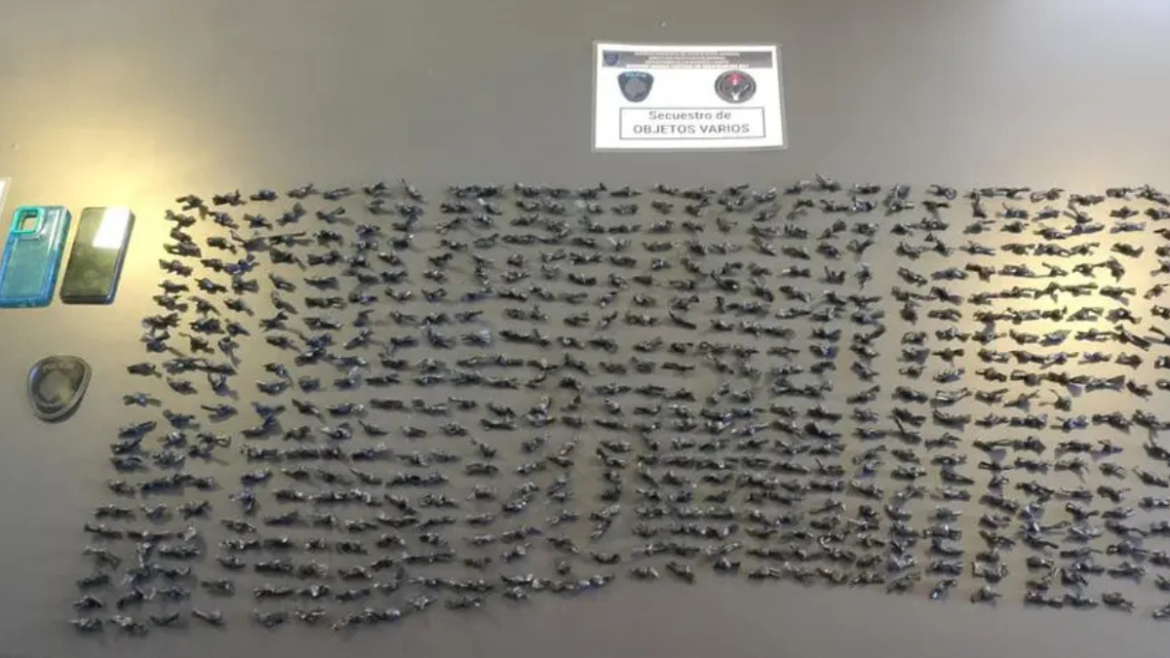 Detuvieron a un paraguayo con 876 dosis de pasta base