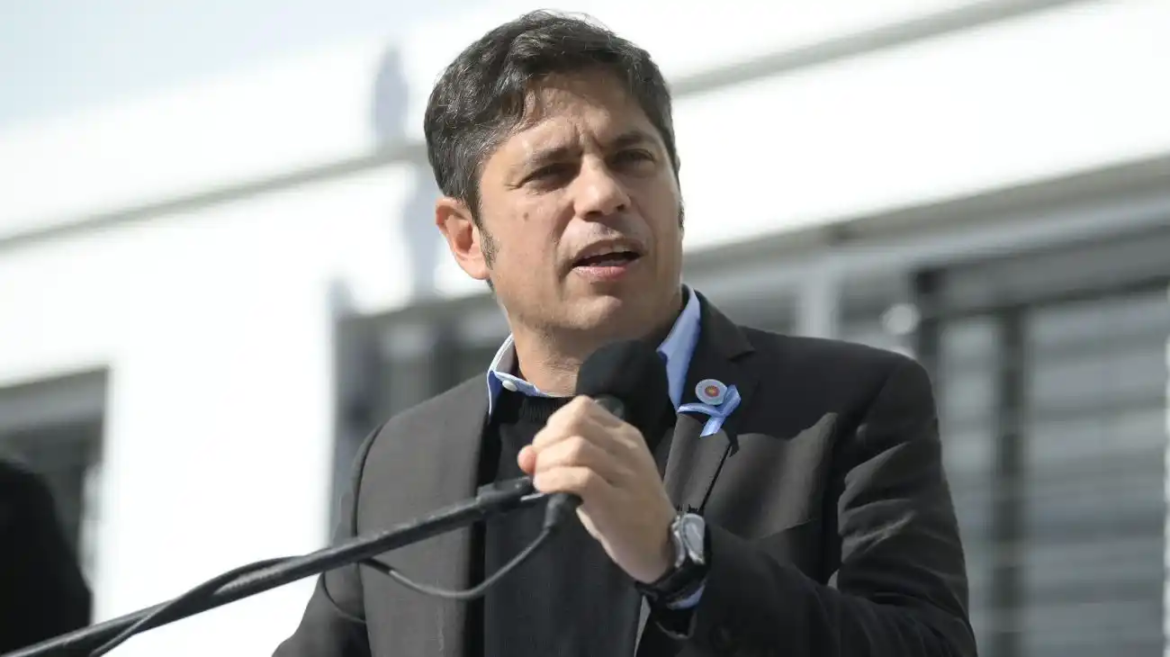 “Argentina no se construye con odio ni sometimiento”: Kicillof apuntó contra Milei por el 25 de Mayo