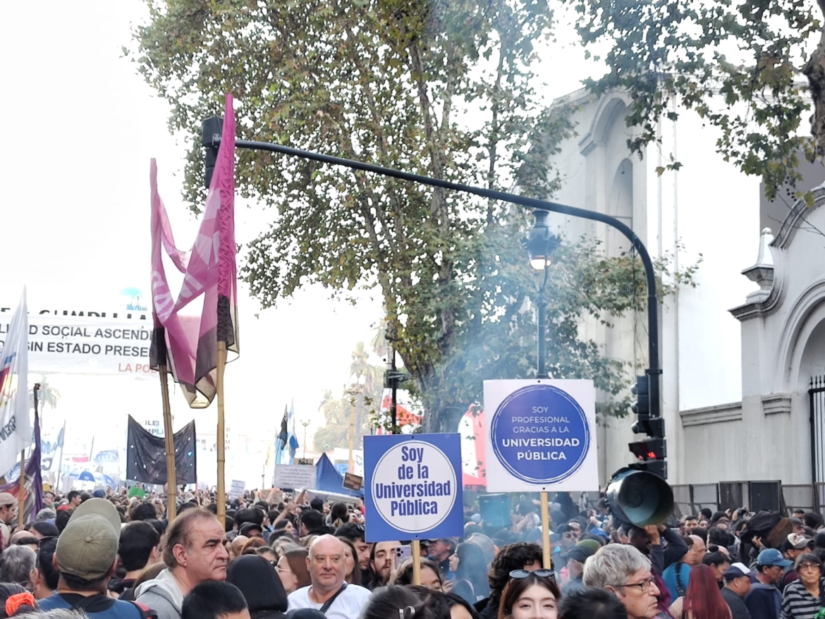 Multitudinaria Marcha Federal Universitaria para exigir que el Gobierno cumpla la Ley de Financiamiento
