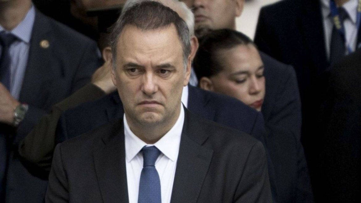 Pidieron la detención de Manuel Adorni por presunta presión a un testigo