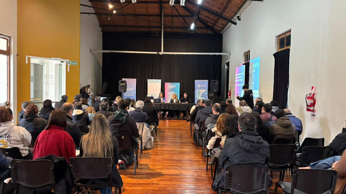 La Municipalidad brindó una nueva capacitación para emprendedores platenses