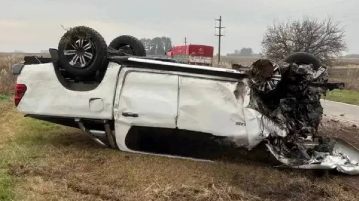 Tragedia en Santa Fe: cuatro muertos tras un choque frontal entre una camioneta y un auto