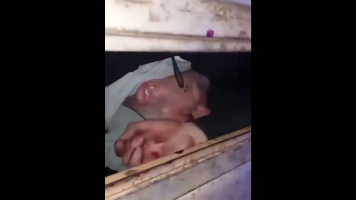 Quiso entrar a robar una casa, quedó enganchado en una reja y terminó detenido
