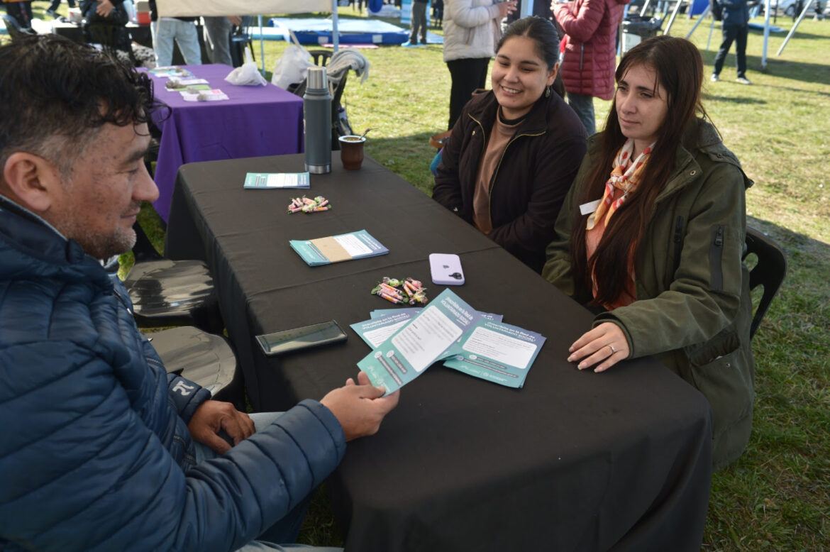 Altos de San Lorenzo vivió una jornada comunitaria con trámites, atención en salud y actividades culturales