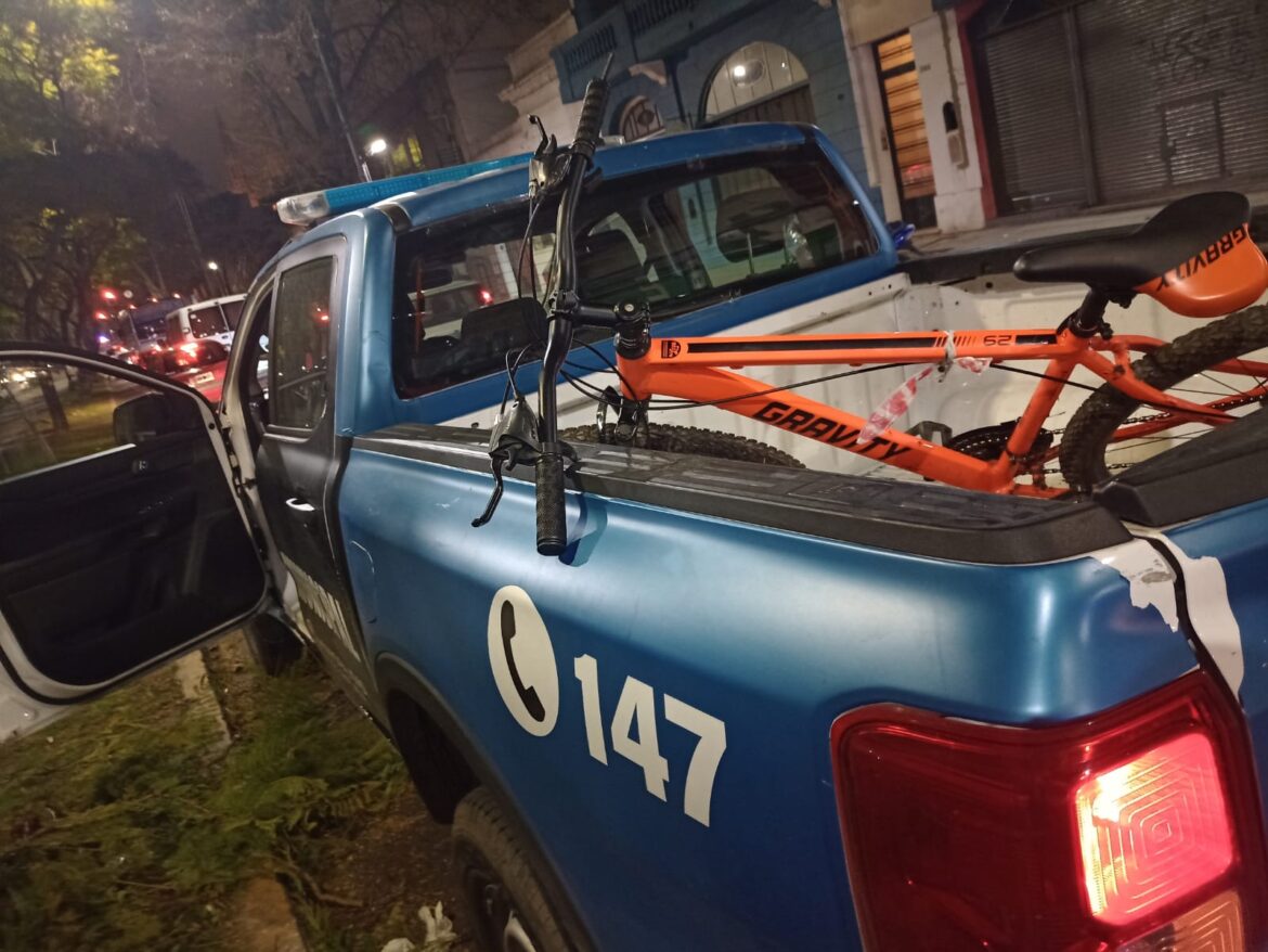 Recuperaron una bicicleta robada y demoraron a un sospechoso en pleno centro de La Plata