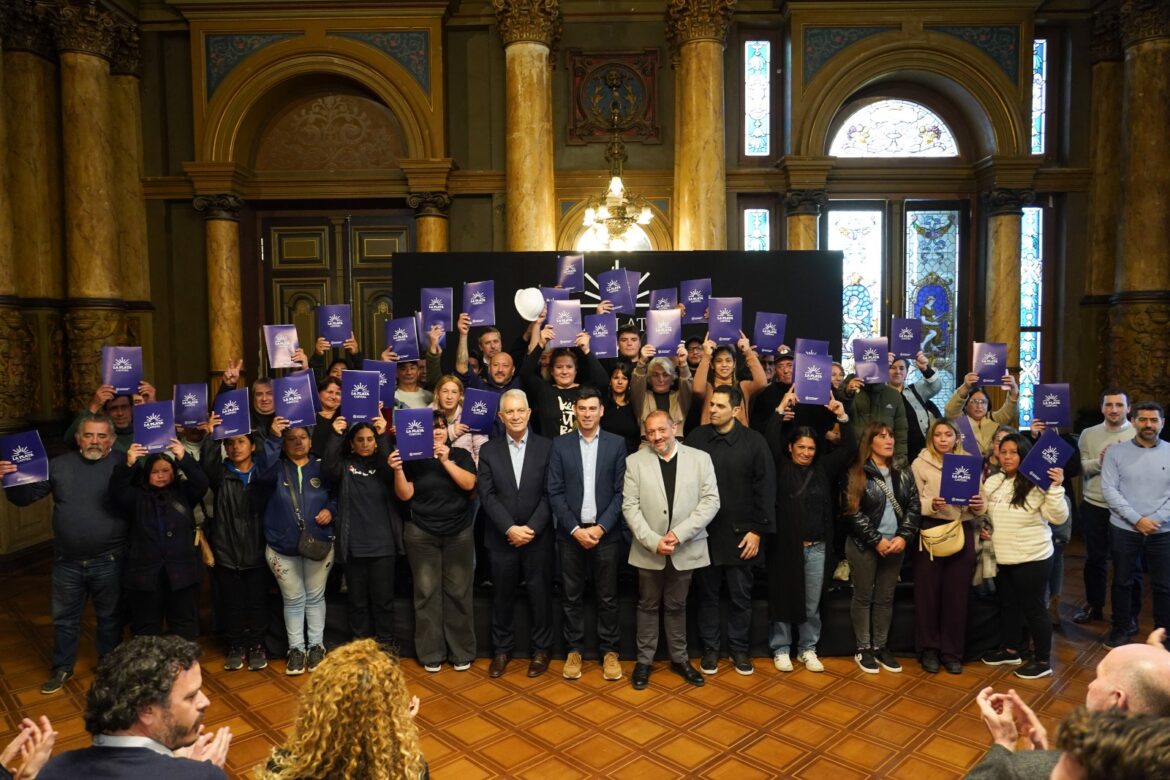 El Municipio adjudicó los servicios de mantenimiento del espacio público a cooperativas