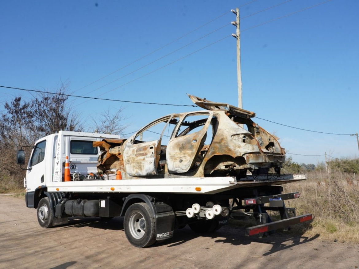 La Municipalidad removió más autos abandonados de cinco localidades y el casco urbano