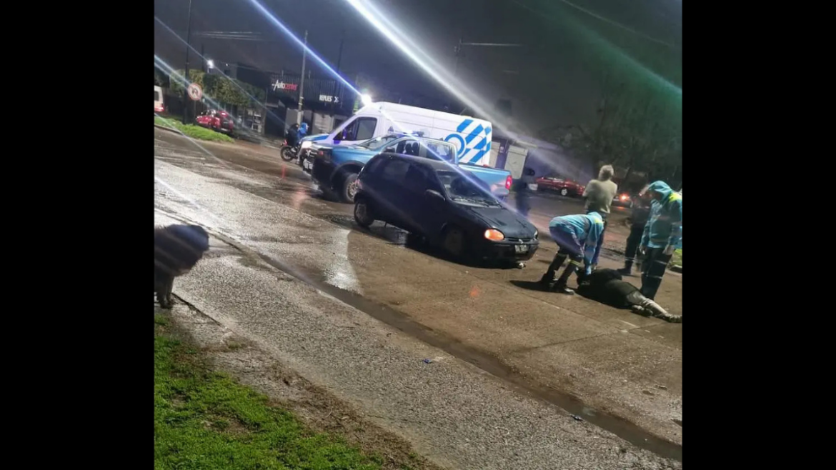 Choque en 520 y 158: un motociclista de 18 años terminó hospitalizado