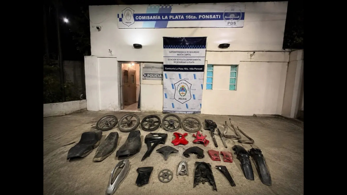 La Plata: detuvieron a un hombre con una moto robada y secuestraron numerosas motopartes