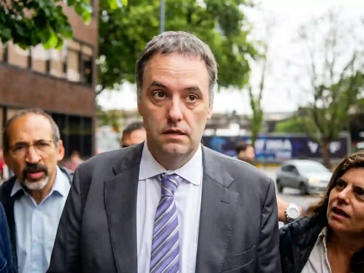Adorni consiguió 15 días más para responder por las inconsistencias detectadas en su patrimonio