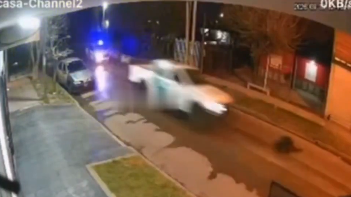 Video: una persecución terminó con un muerto y un policía herido