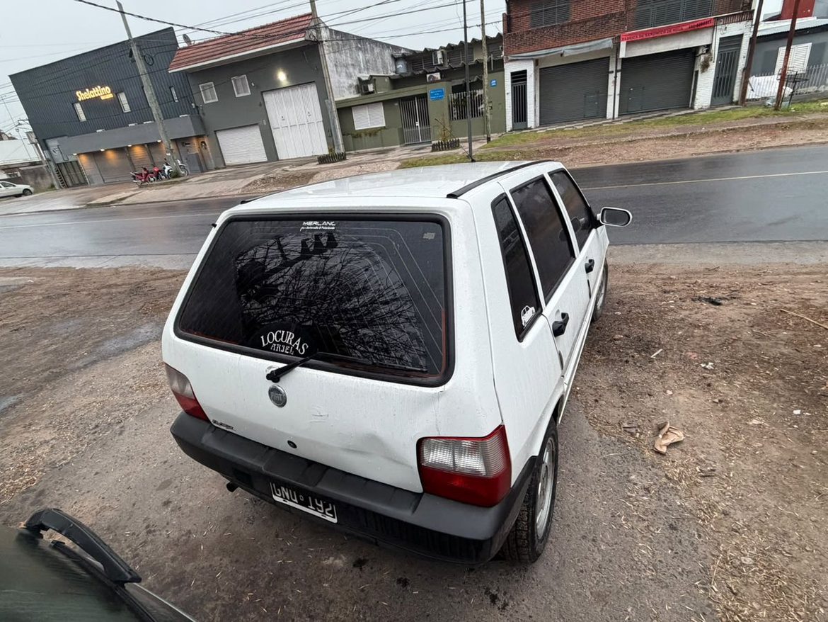 La Plata: cuatro aprehendidos tras un intento de robo de un auto, tres de ellos adolescentes, que ya fueron liberados