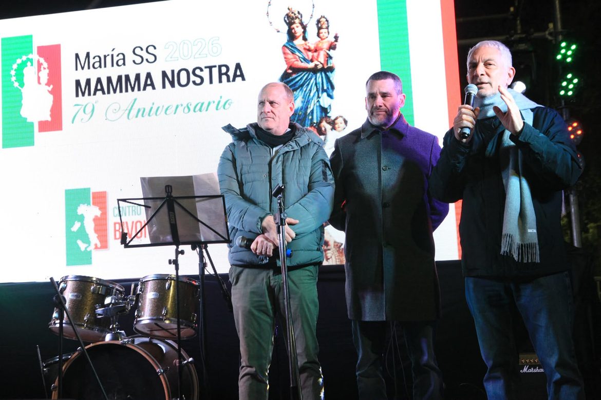 Con la presencia de Alak, la comunidad italiana celebró el 79° aniversario de la Mamma Nostra