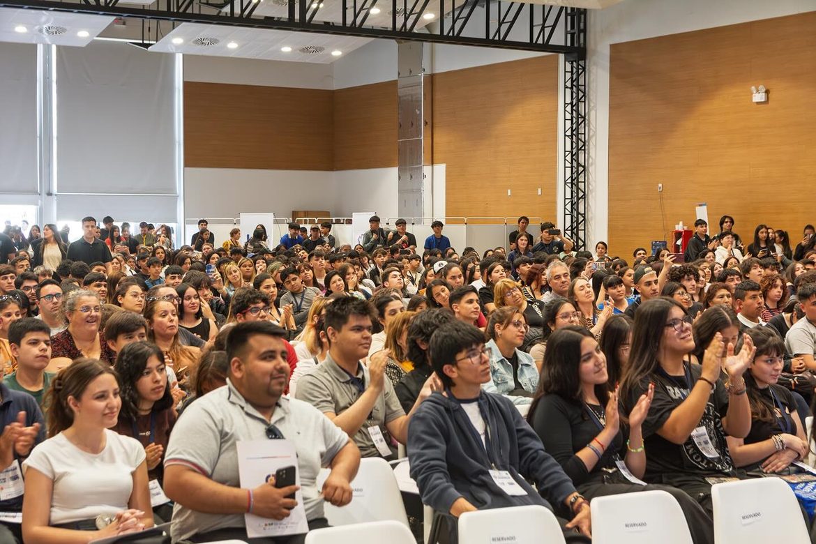  Salud mental, nuevas tecnologías y acceso al trabajo, los ejes del Congreso de Juventudes