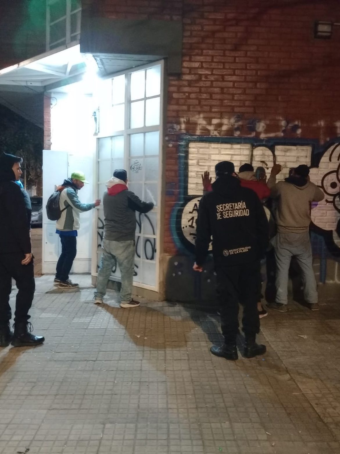 Refuerzan los controles en el centro de La Plata