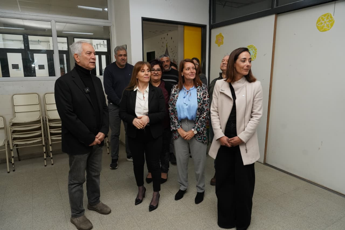 Municipio y Provincia ya completaron obras en el 70 % de las escuelas de La Plata