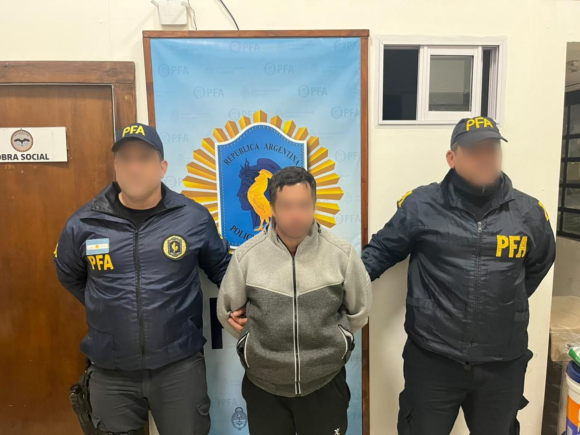 Rescataron en Campana a una adolescente uruguaya de 15 años buscada por Interpol: un hombre quedó detenido