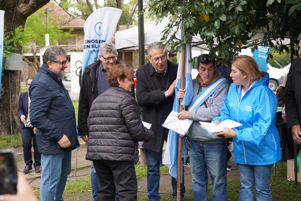El Municipio realizó dos jornadas de servicios esenciales y actividades en Villa Elisa